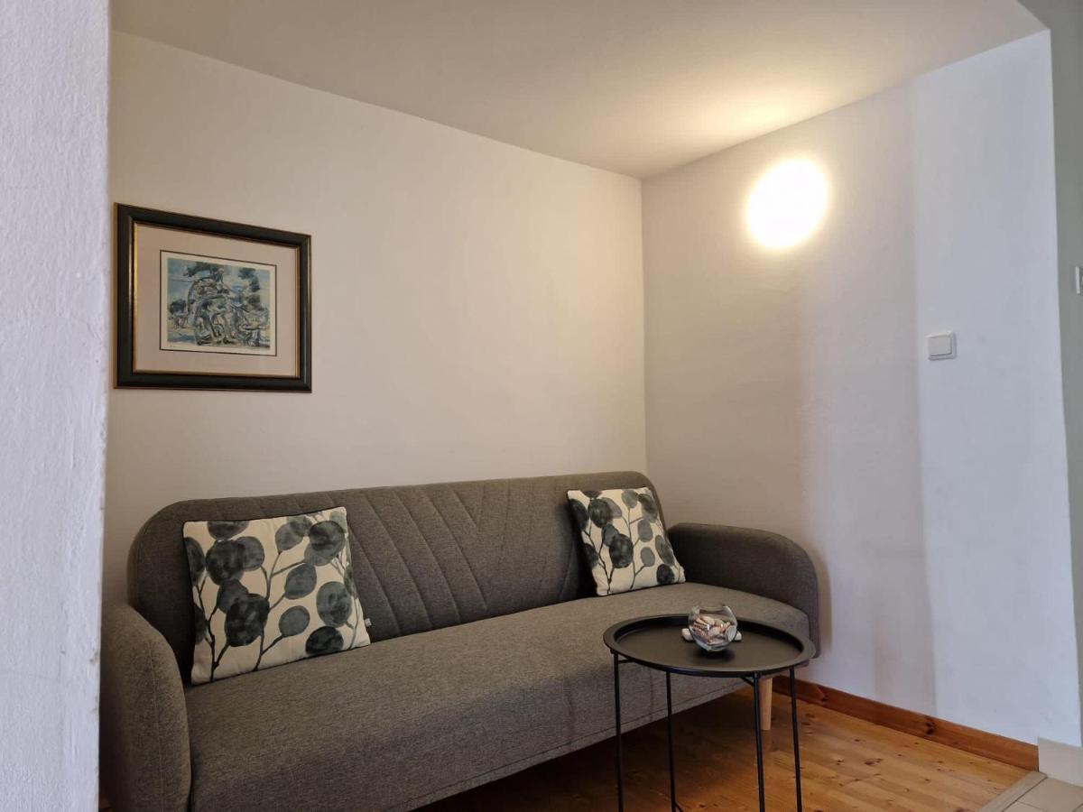 Olive Tree Apartments Ровинь Экстерьер фото